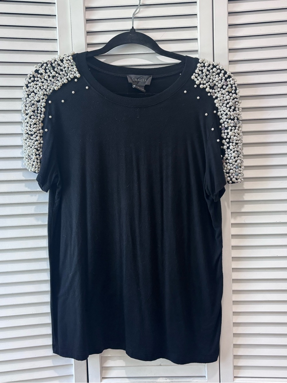 Gracia Black Short-Sleeve Tee with Pearl-Embellished Shoulders